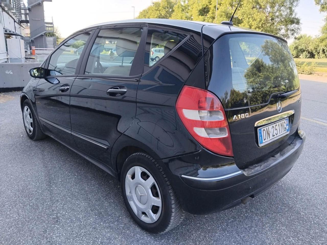 Mercedes-benz A 180 automatica