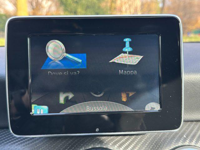 MERCEDES-BENZ A 200 d Automatic 4Matic Premium