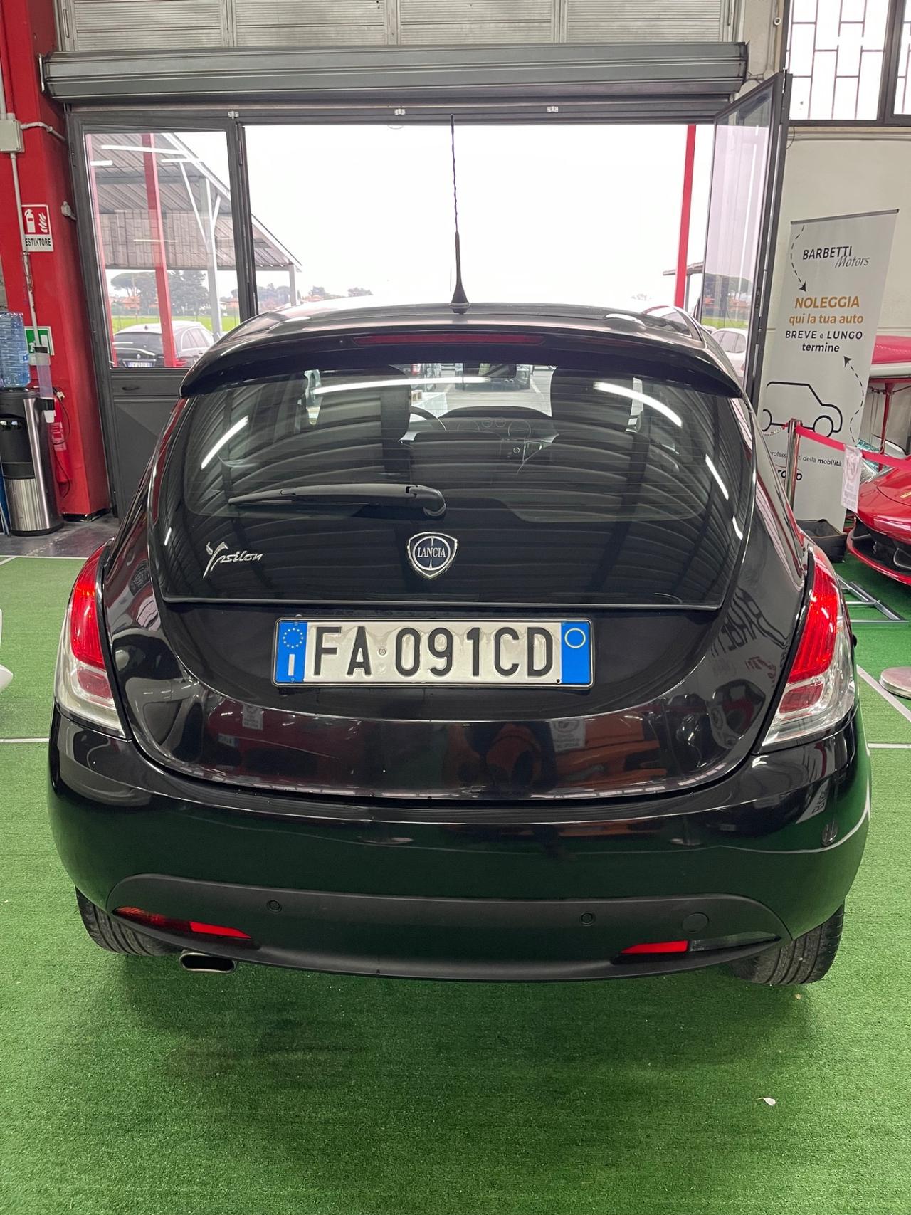 Lancia Ypsilon 1.2 Neopatentati PERMUTE RATE