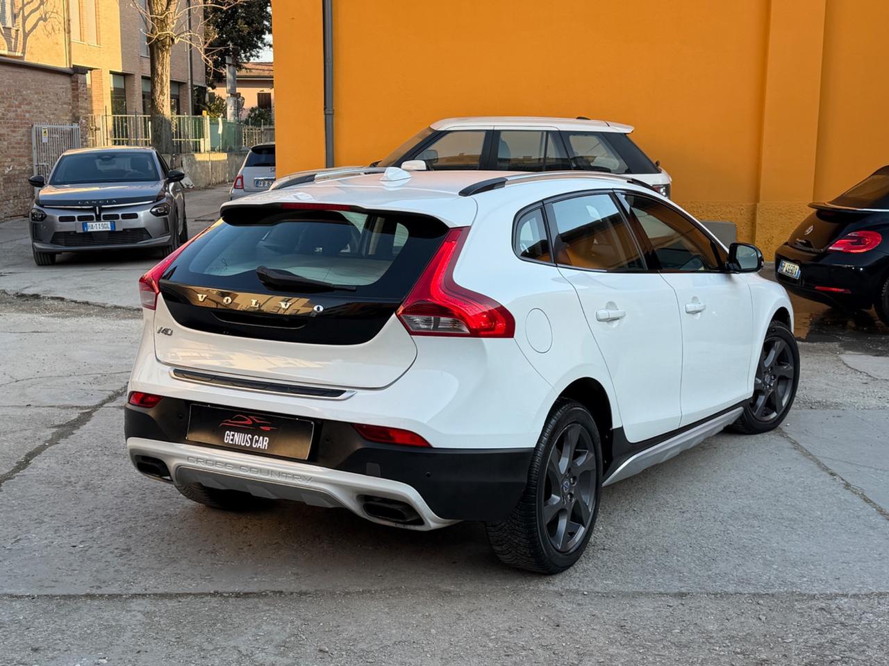 Volvo V40 Cross Country D2 1.6 Momentum