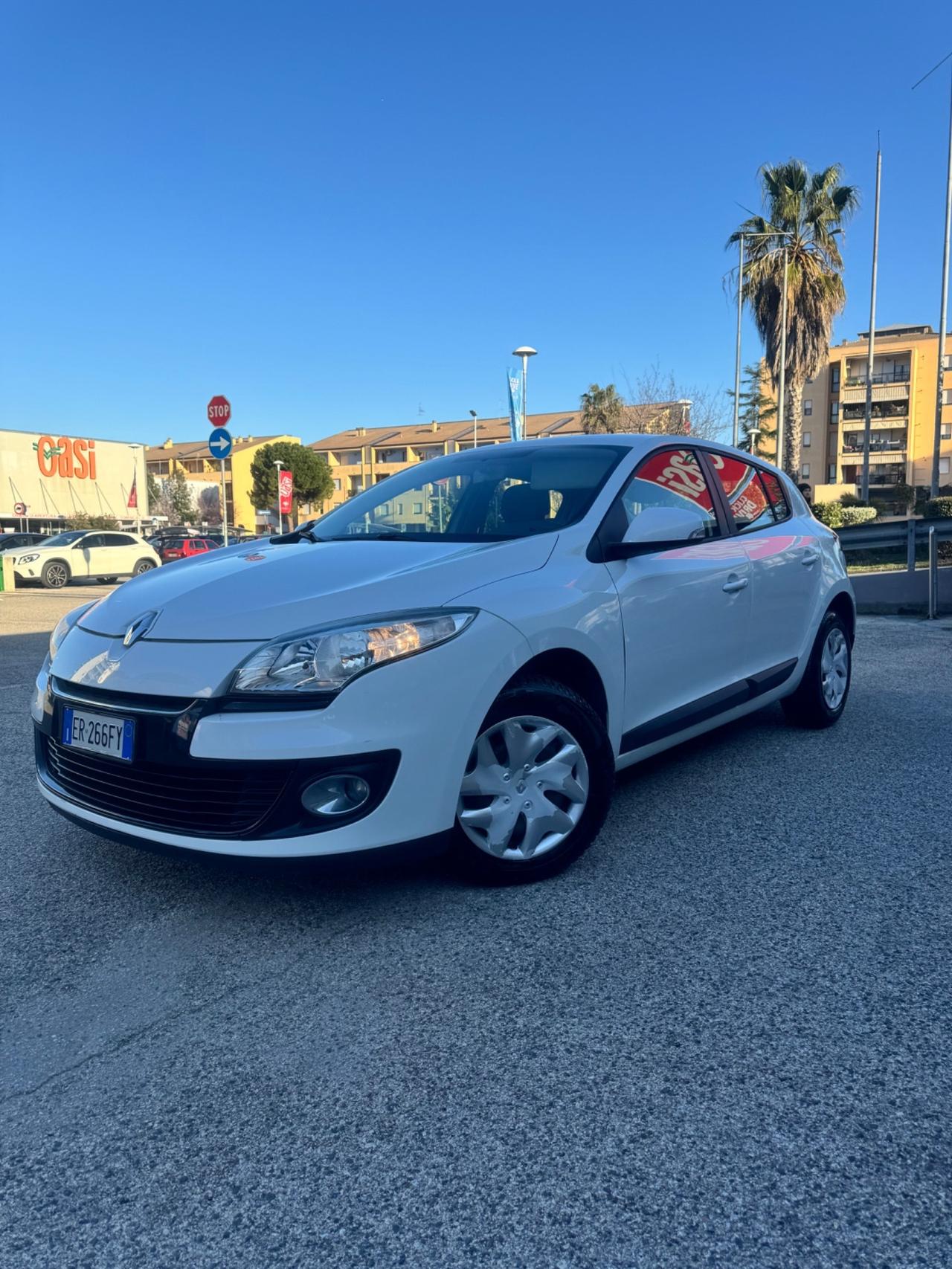 Renault Megane Mégane C-C 1.5 dCi 110CV Wave Edition