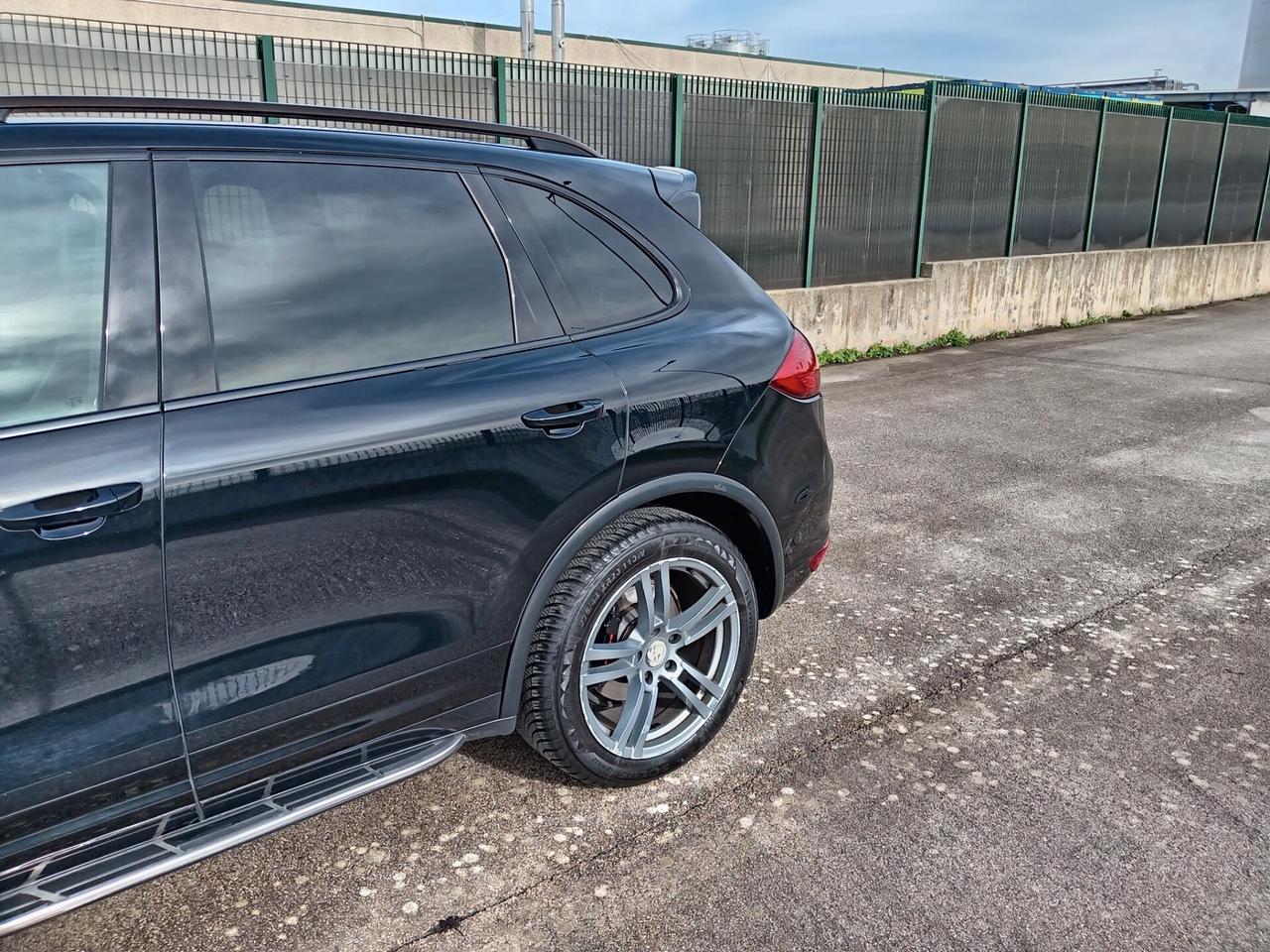 Porsche Cayenne 3.0 Diesel 250CV Platinum Edition