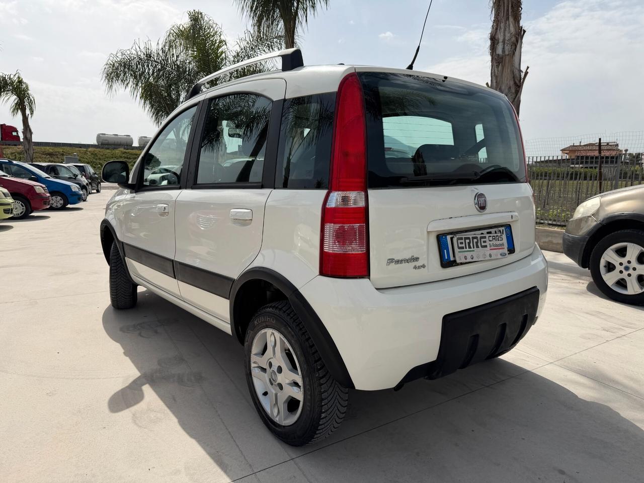 FIAT PANDA 4x4 ANNO 2011 1.3 MJT 75 CV