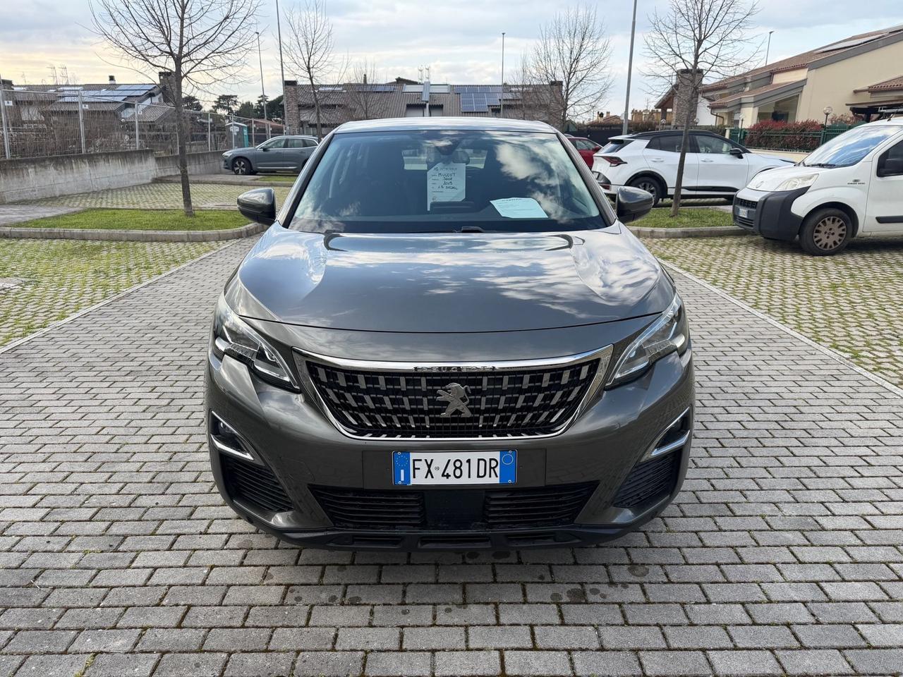 Peugeot 3008 1.5 BlueHDi 130cv *UNICO PROPRIETARIO*