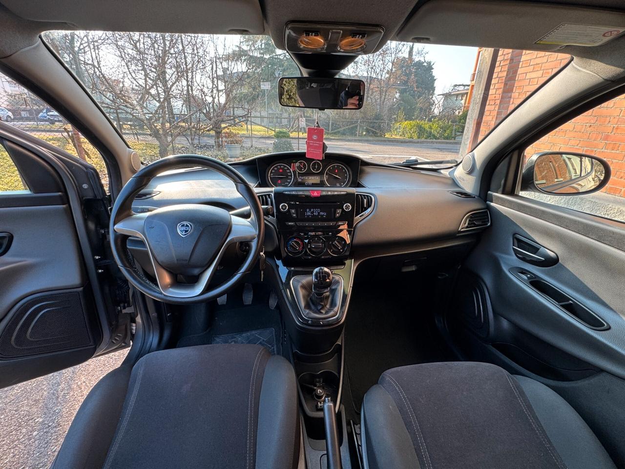 Lancia Ypsilon 1.2 69 CV 5 porte GPL Ecochic Gold