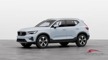 VOLVO XC40 B3 Mild hybrid Benzina Core