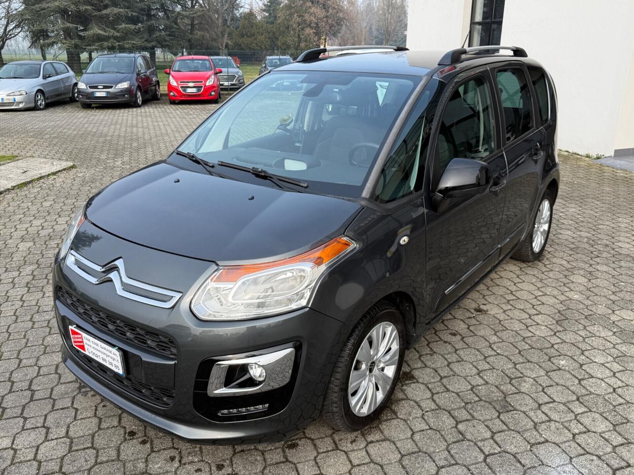 Citroen C3 Picasso 1.2 b.| CERCHI IN LEGA