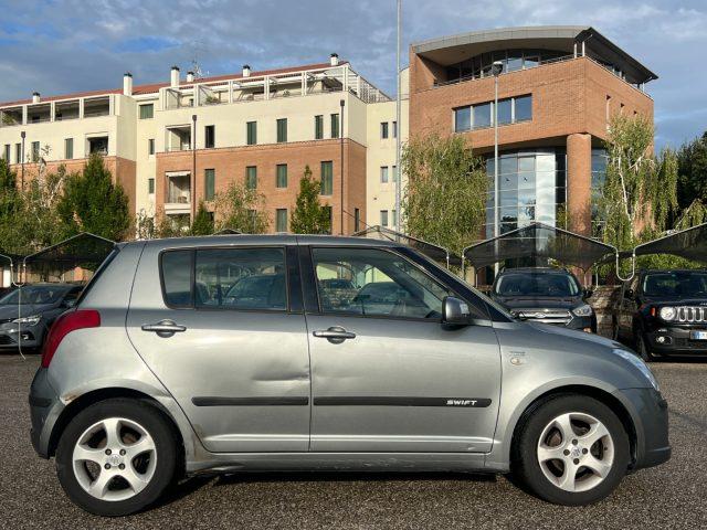 SUZUKI Swift 1.3 DDiS 5p. GLX AUTO PER NEOPATENTATI