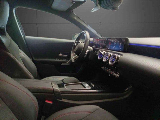 MERCEDES-BENZ A 180 d AMG Line Premium Auto #Ambient #Vari.Colori