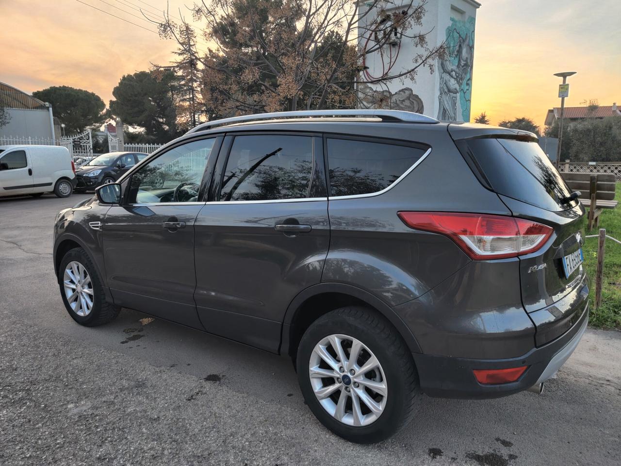 Ford Kuga 2.0 TDCI 150 CV S&S 4WD Titanium