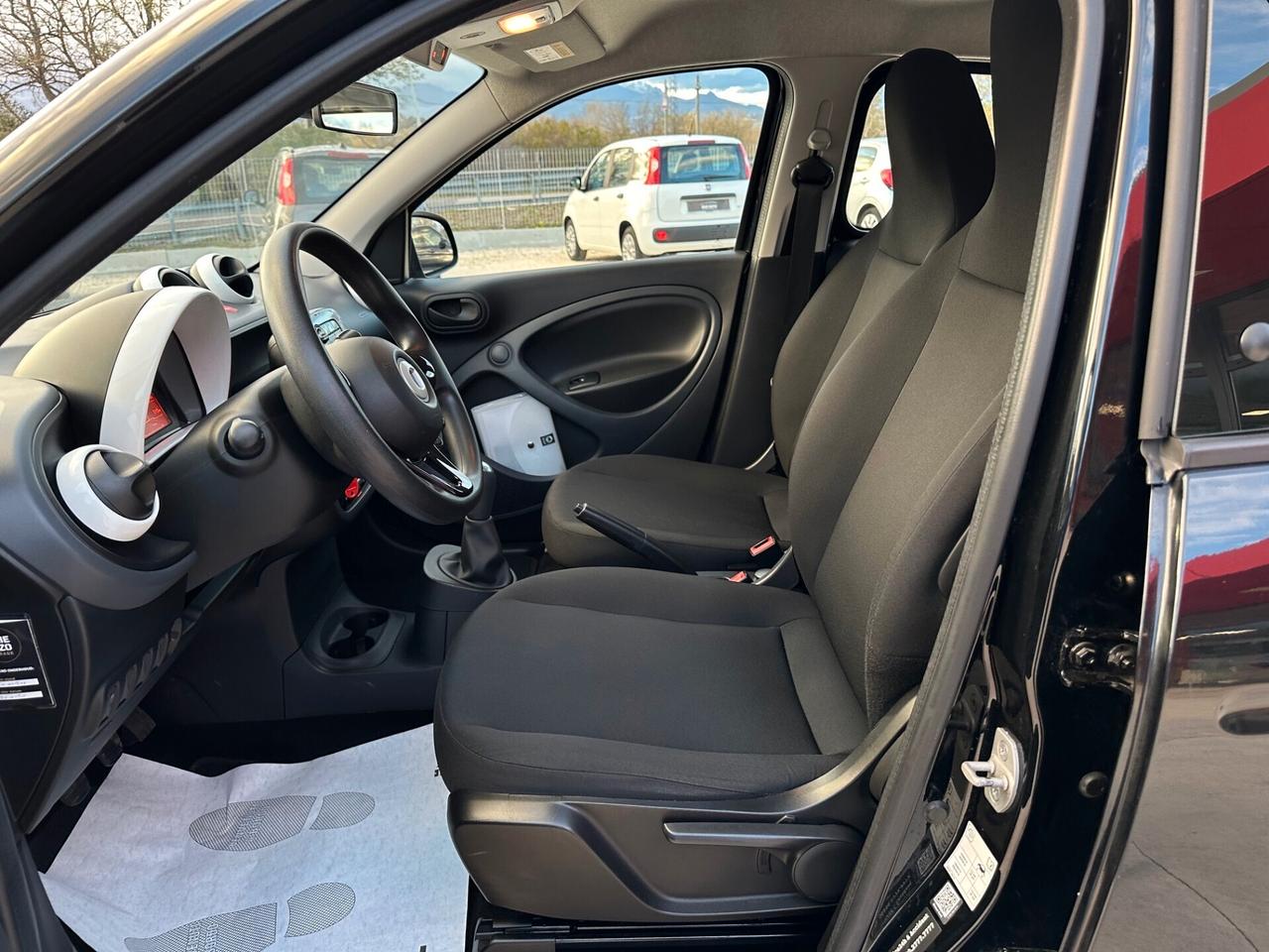 Smart ForFour 70 1.0 Youngster