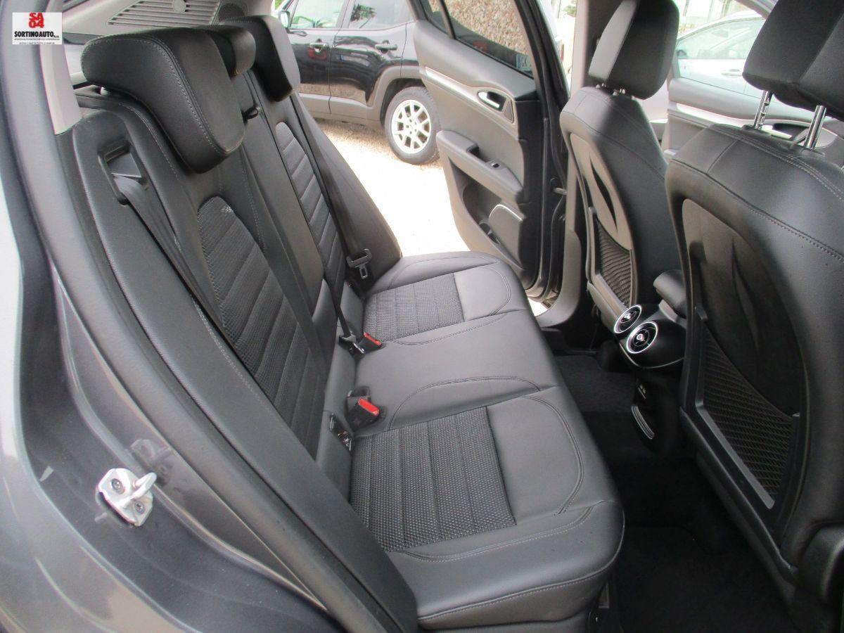 A.R.Stelvio 2.2 T.diesel 210cv AT8 Q4 Exec.-2019