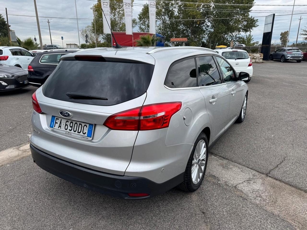 Ford Focus 1.5 TDCI 95CV S&S SW TIATNIUM 2015