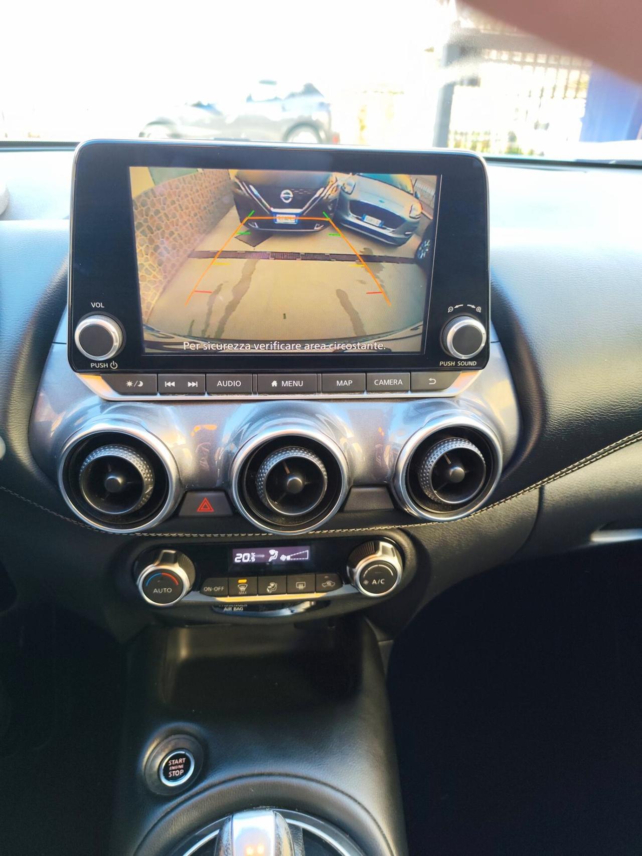 Nissan Juke 1.0 DIG-T 114 CV DCT N-Connecta