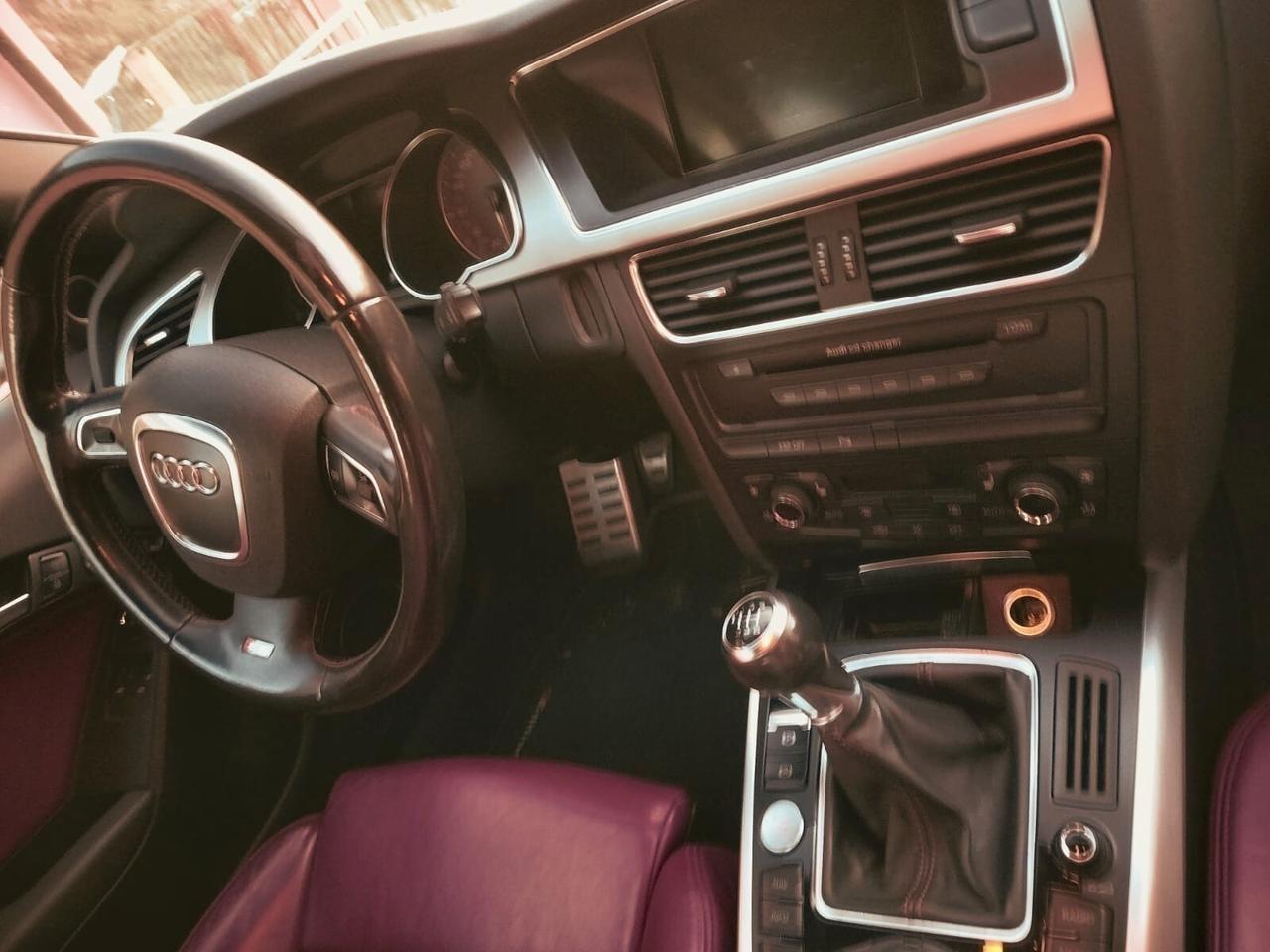 Audi A5 S5 4.2 V8 quattro