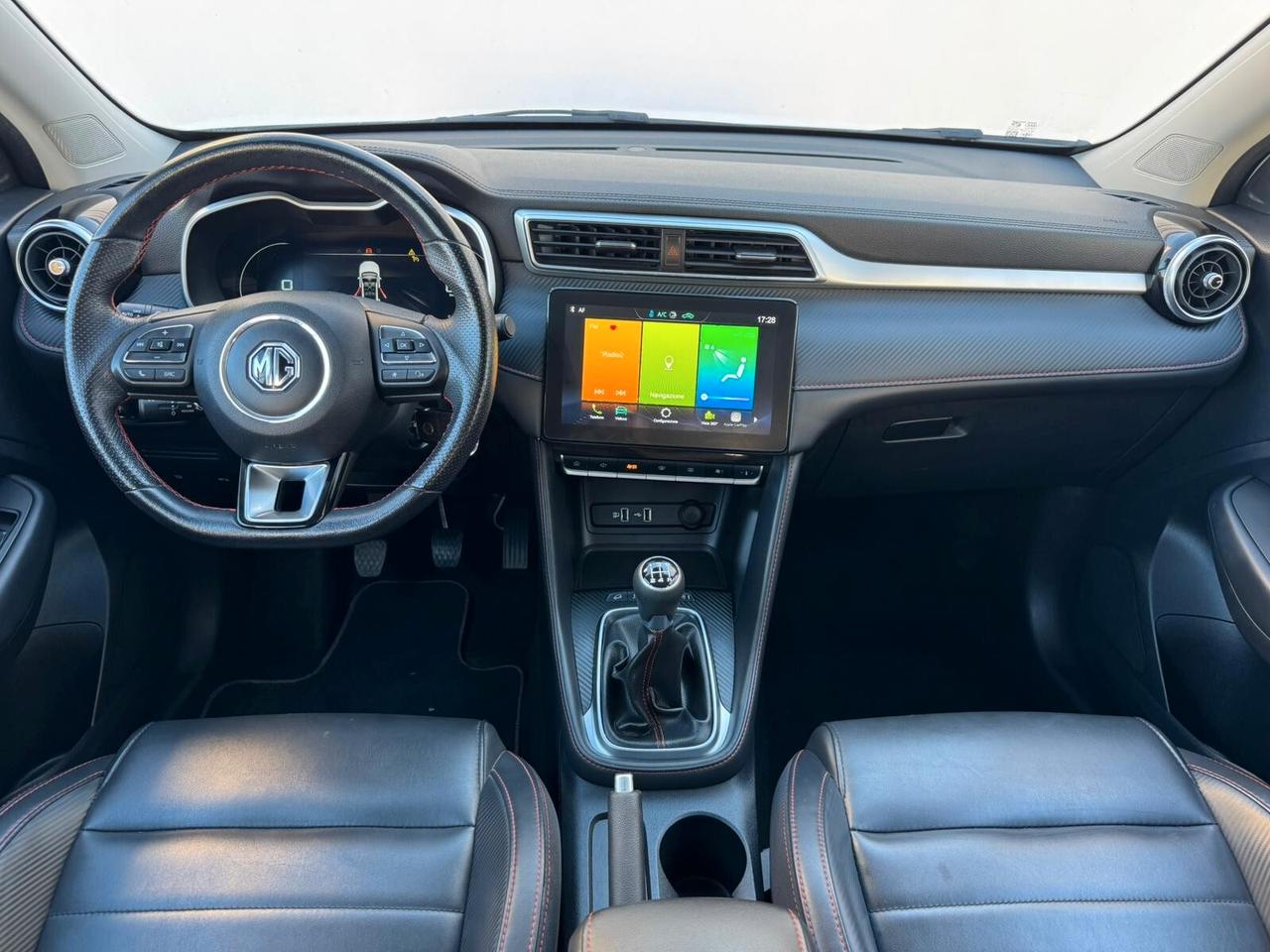 MG ZS 1.5 VTi-TECH 106cv 2022!!! LUXURY!!!