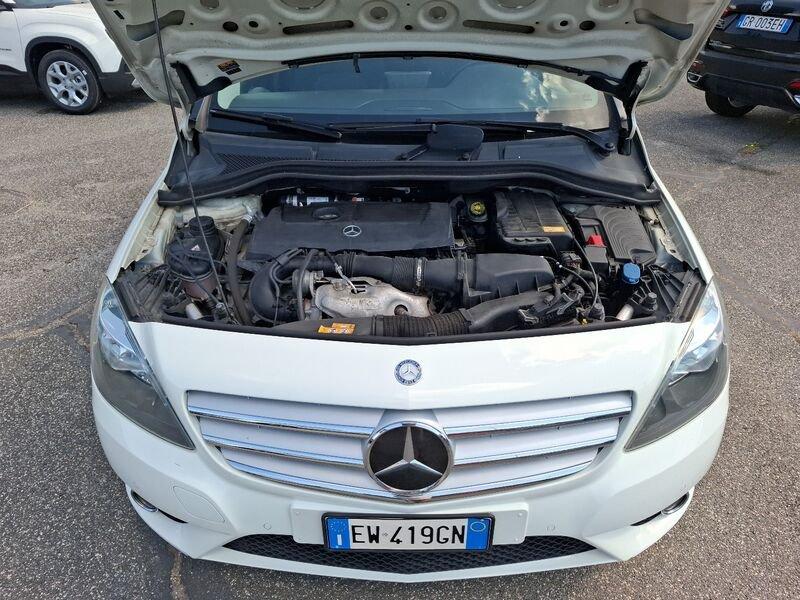 Mercedes-Benz Classe B B 180 BlueEFFICIENCY Executive