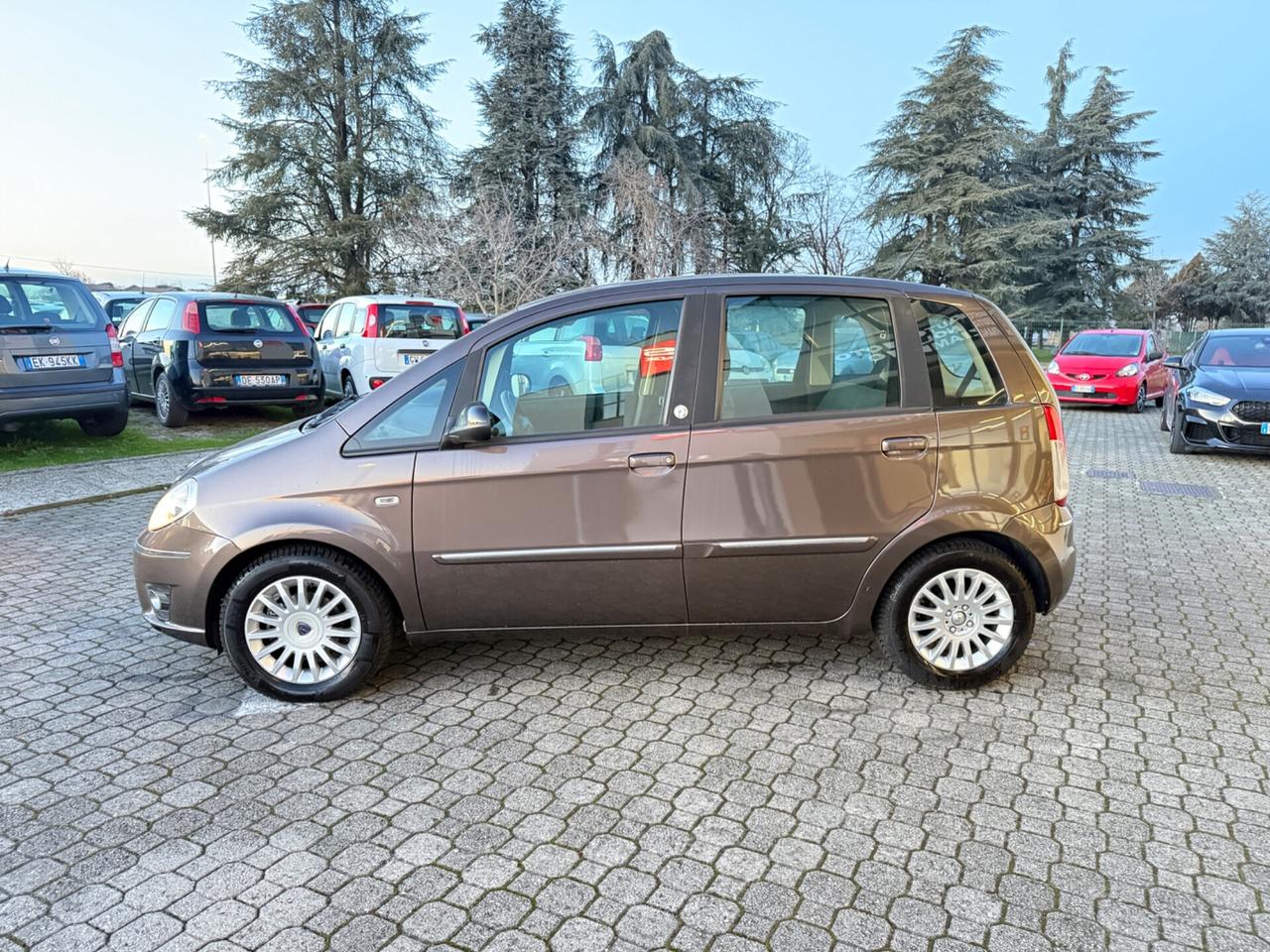 Lancia MUSA 1.4 GPL|GANCIO TRAINO