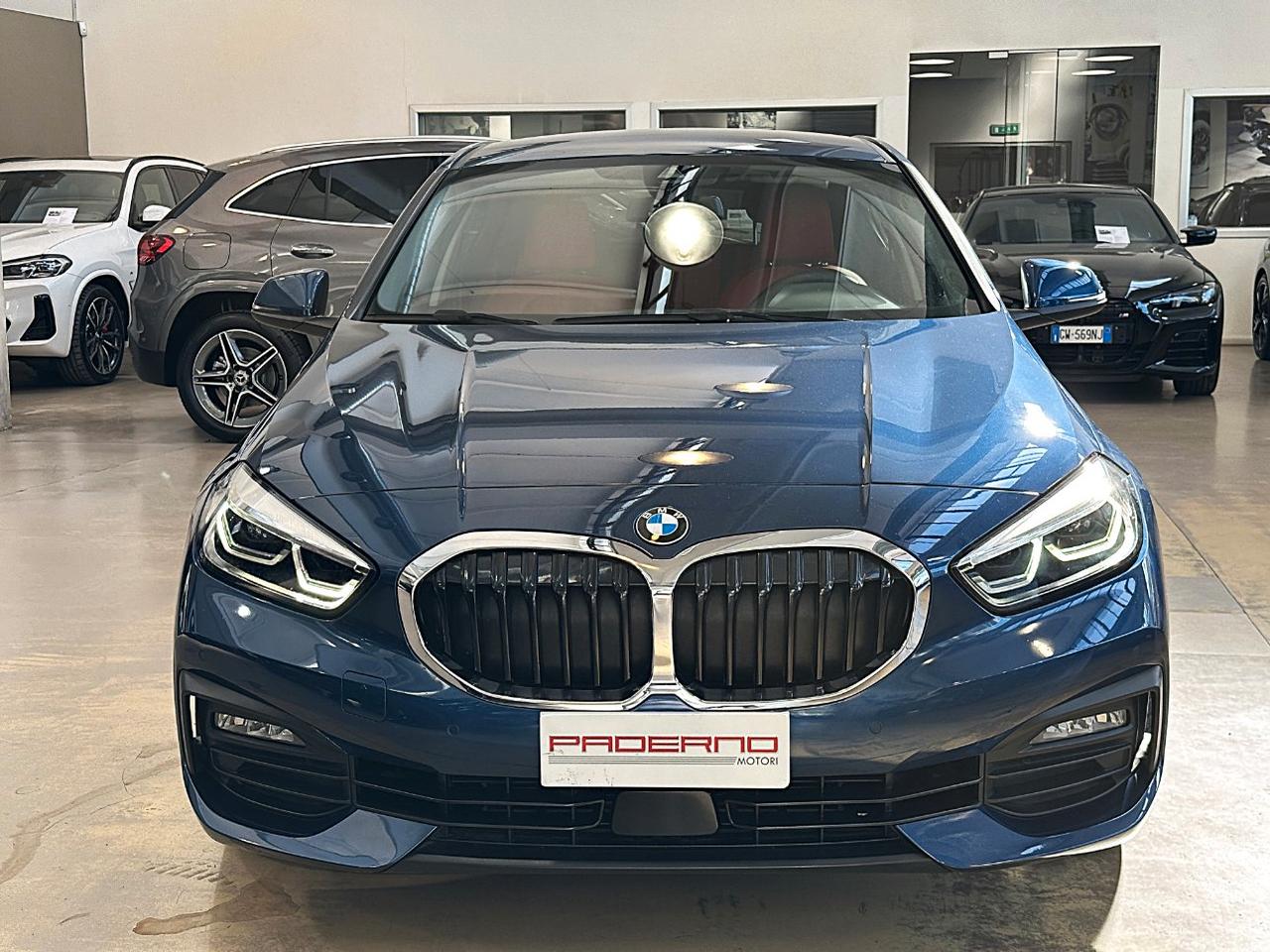 BMW 118 d Business Advantage auto - IVA - LED-17"-Carplay-Camera