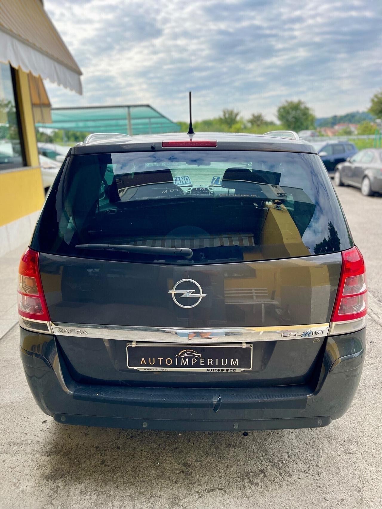 Opel Zafira 7POSTI 1.6T met 110kw Cosmo UNIPROP