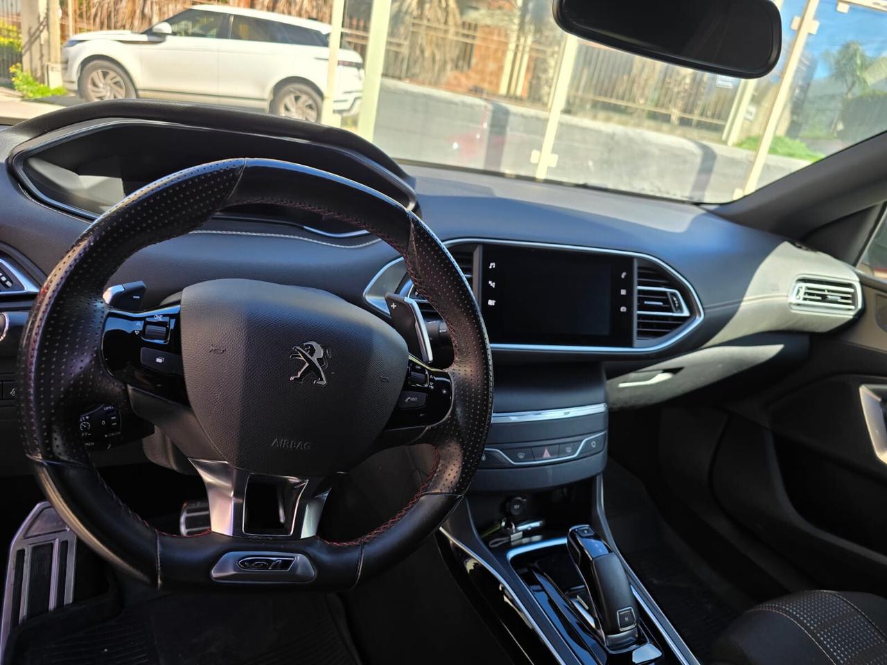 Peugeot 308 PureTech Turbo 130 S&S EAT8 GT