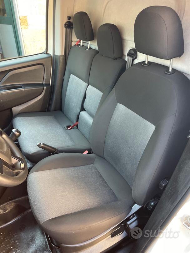 Fiat Doblò cargo 1.6 Multijet 120 CV 3 posti