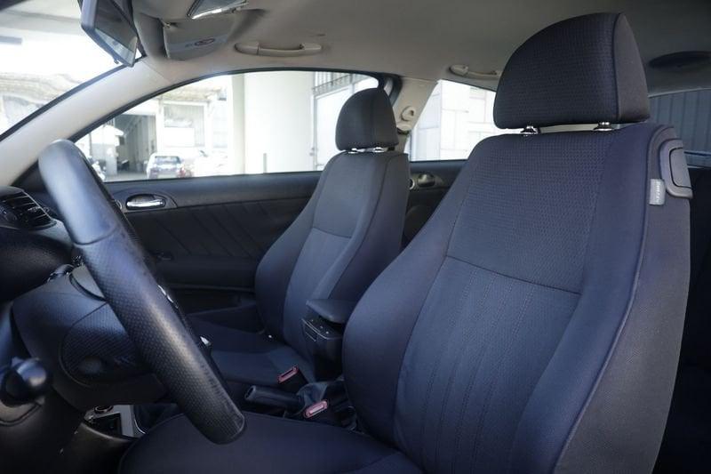 Alfa Romeo 147 Alfa Romeo 147 1.9 JTD (120) 3 porte Exclusive Unicoproprietario
