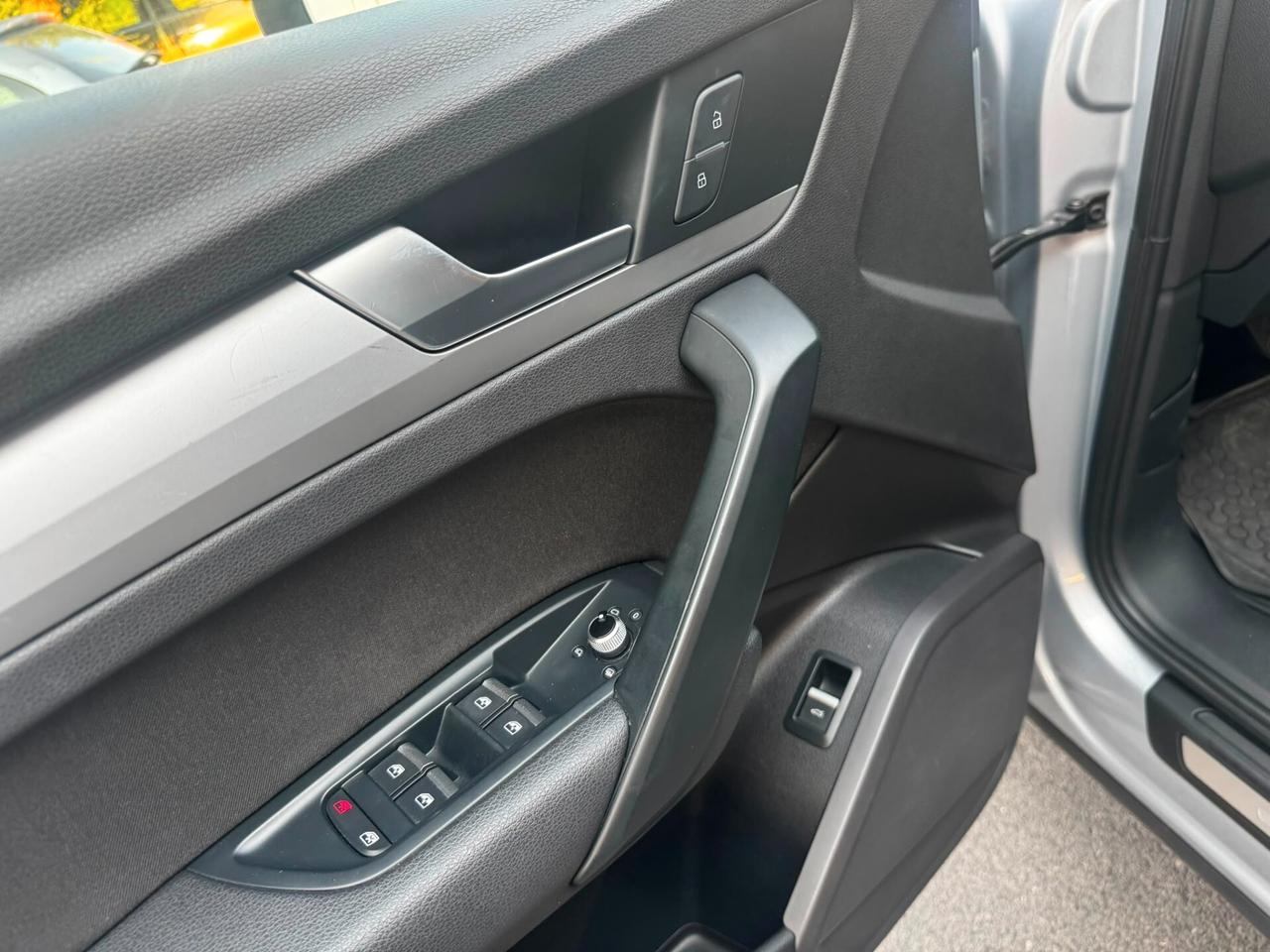 Audi Q5 2.0 TDI 150 CV