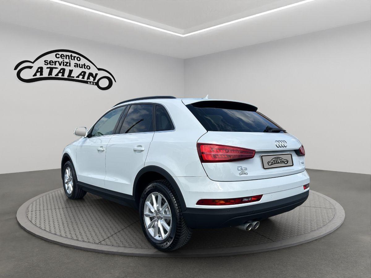 AUDI - Q3 - 2.0 TDI 120 CV Sport NAVI