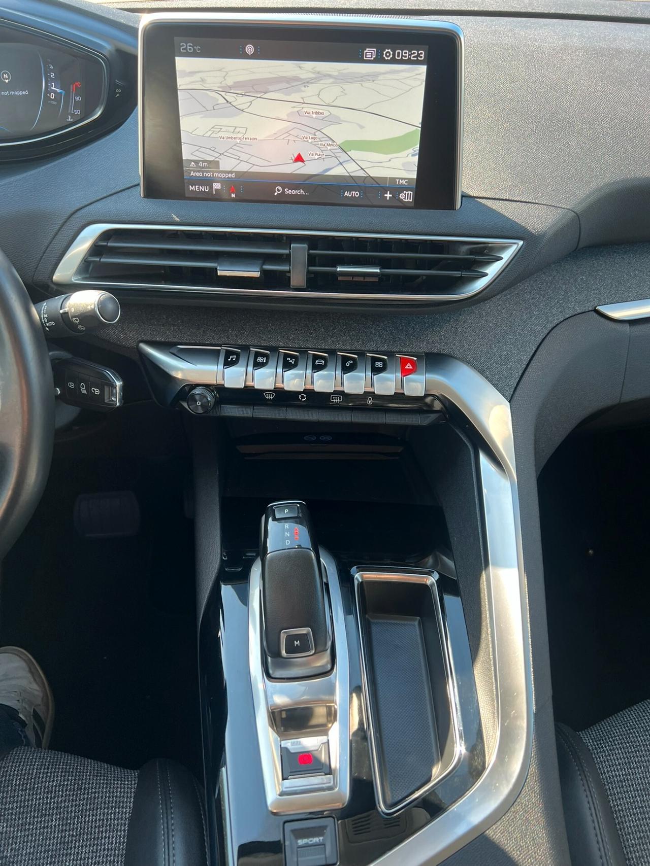 Peugeot 3008 BlueHDi 130 S&S EAT8 Allure