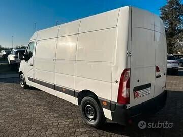 Renault Master T35 2.3 dCi/130 PM Cabinato