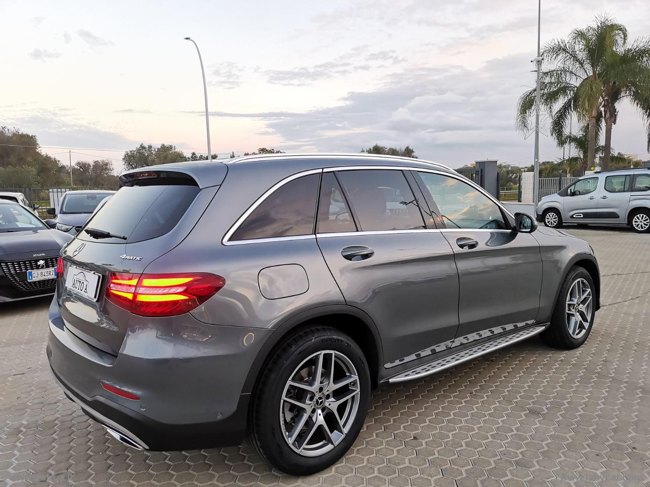MERCEDES-BENZ GLC 250 d 4Matic Premium