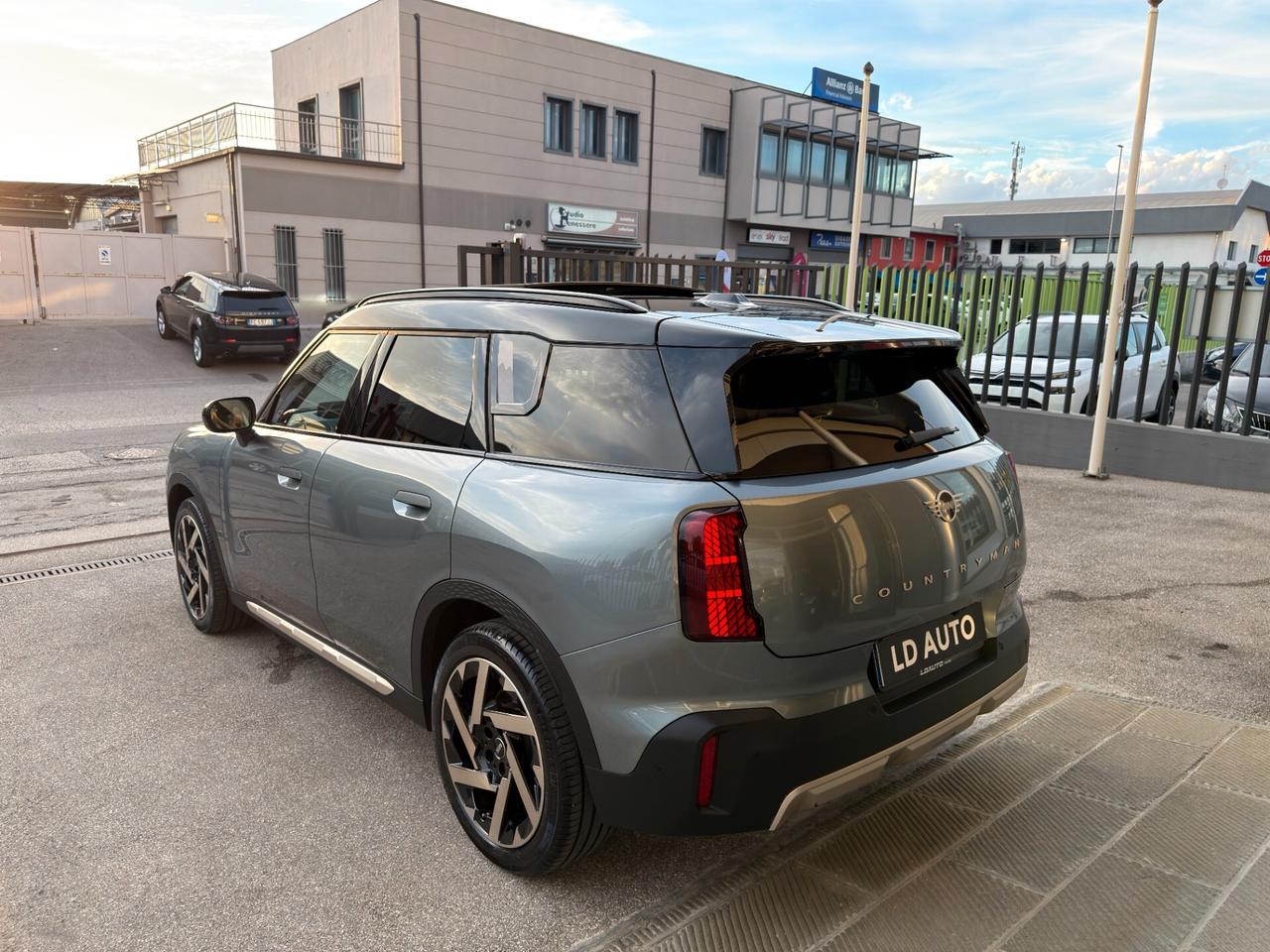 Mini Cooper D Countryman Favoured 163CV