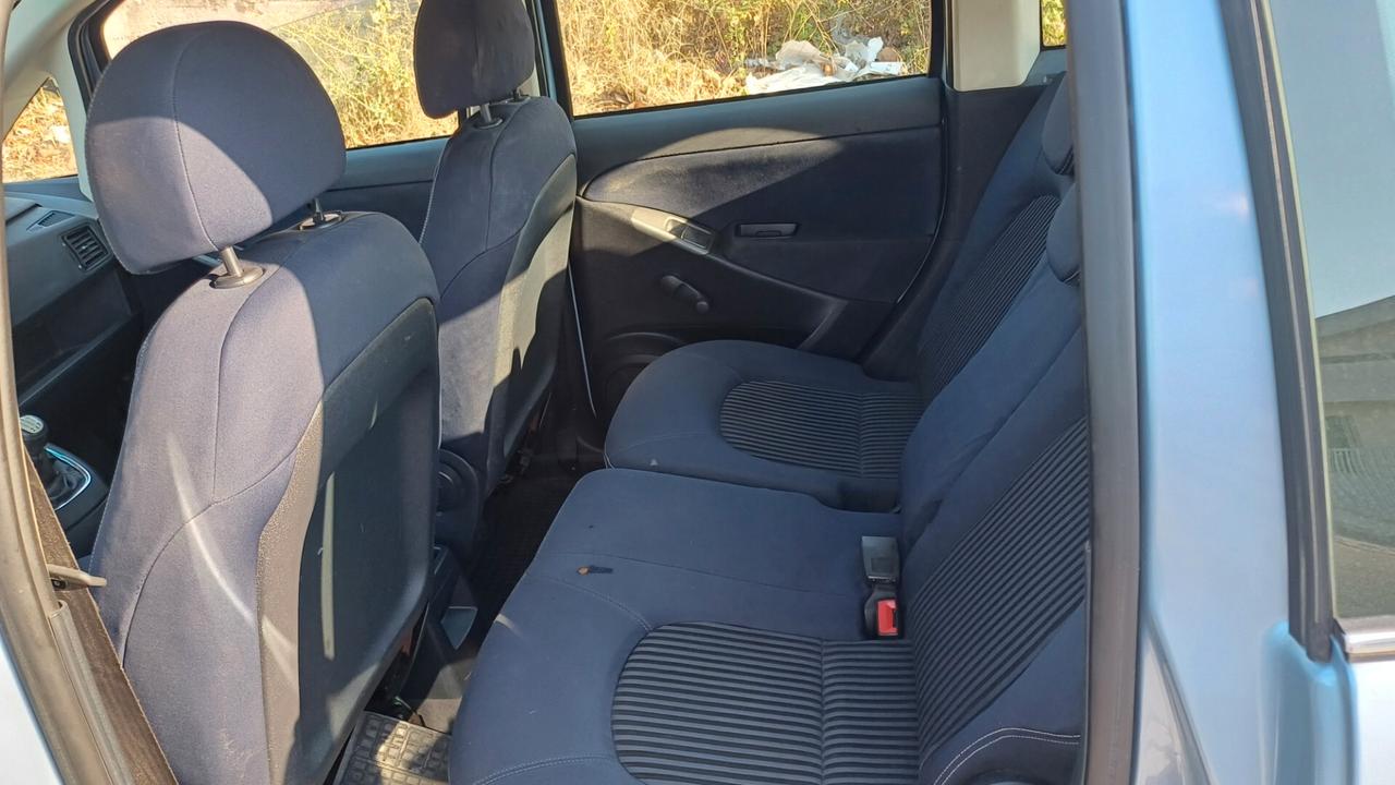 Lancia MUSA 1.3 Multijet 16V Argento
