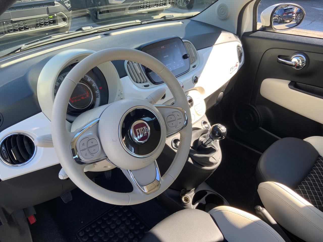 Fiat 500 C 1.0 Hybrid Dolcevita
