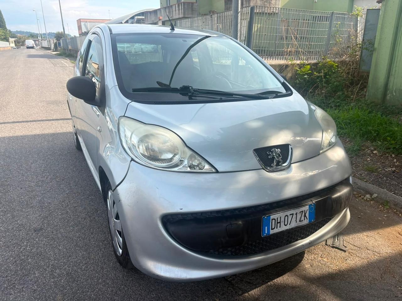 Peugeot 107 1.0 68CV 3p. Desir