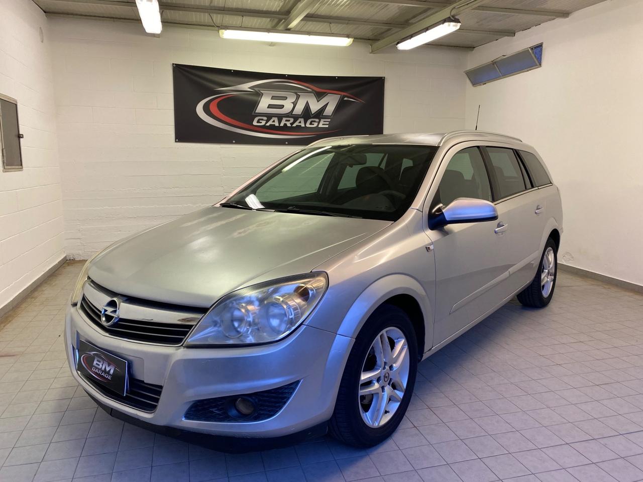 Opel Astra 1.6 16V VVT Station Wagon Cosmo