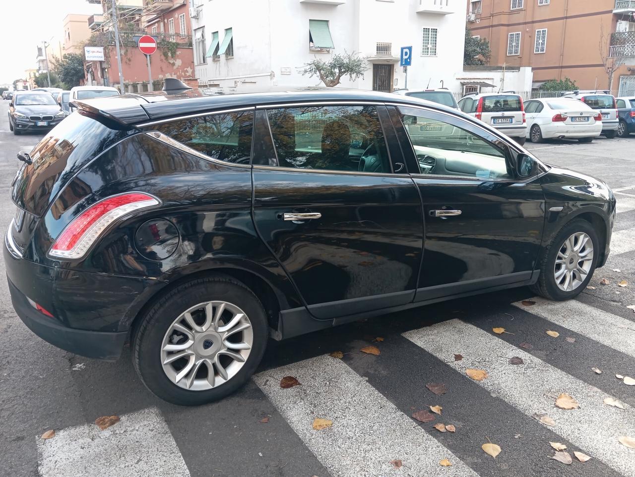 Lancia Delta 1.6 MJT DPF Platino