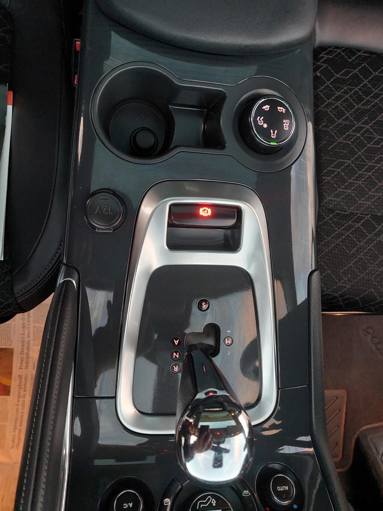 Peugeot 3008 1.6 HDi 115CV SOLI 90.000KM