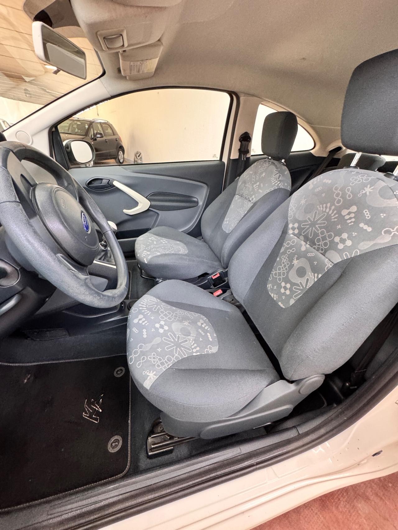 Ford Ka Ka+ 1.2 8V 69CV