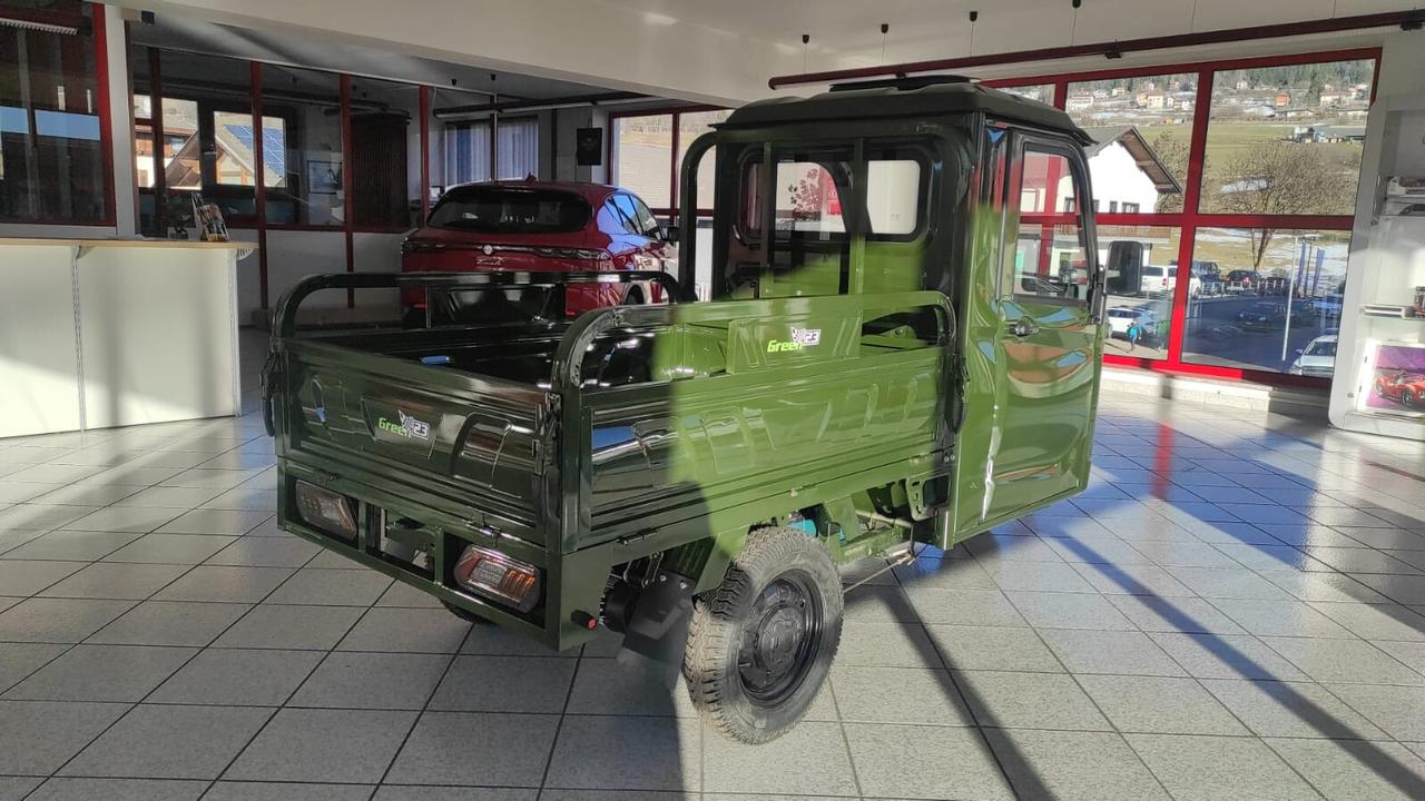 MOTOCARRO ELETTRICO CABINATO RIBALTABILE