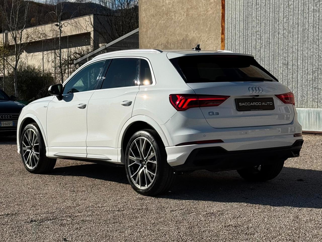 Audi Q3 35 TDI S line edition tronic | PREZZO PROMO