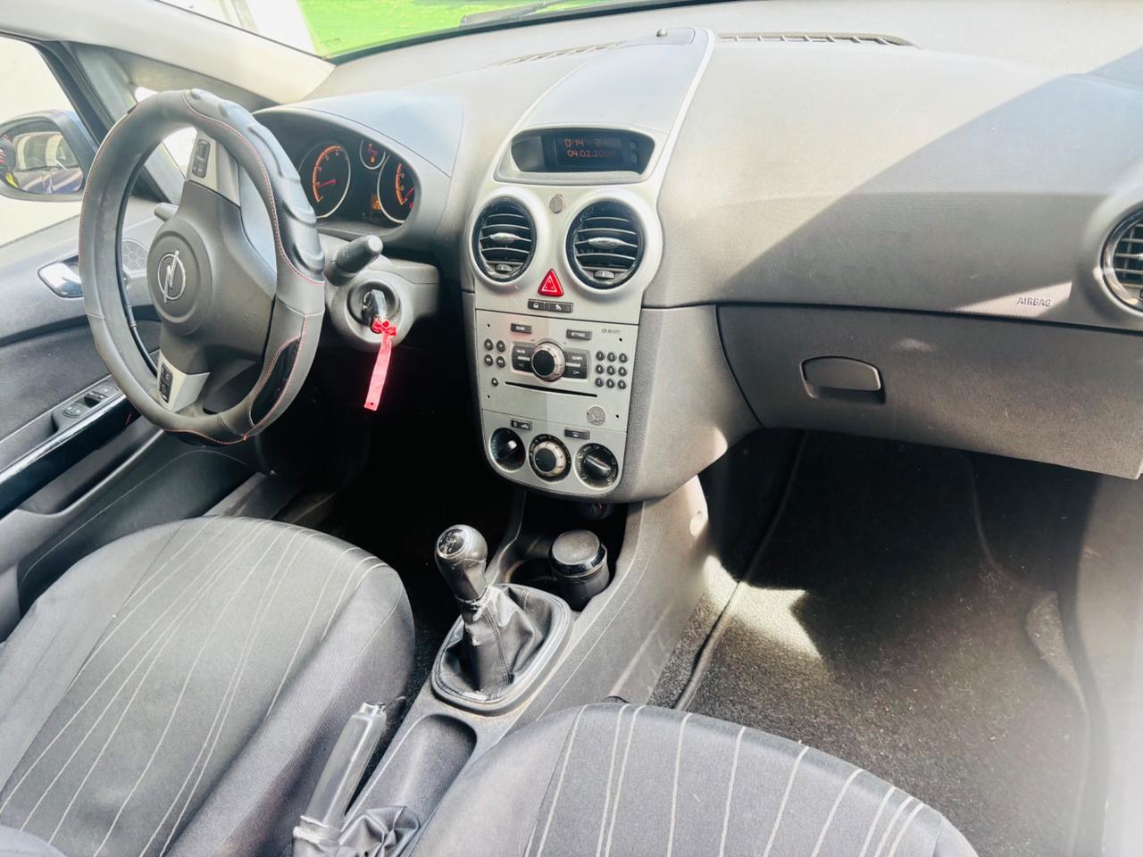 Opel Corsa 1.2 5 porte Enjoy