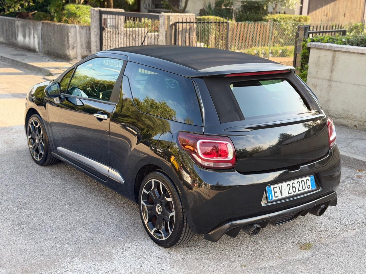 Ds DS3 3 1.6 e-HDi 90 So Chic Cabrio