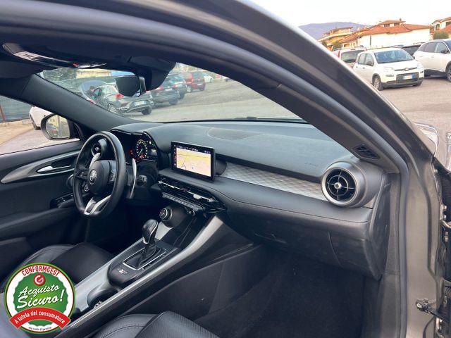 ALFA ROMEO Tonale 1.3 280 CV Plug-in Hybrid AT6 Q4 Veloce