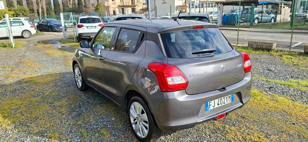 Suzuki Swift 1.2 vers. Cool