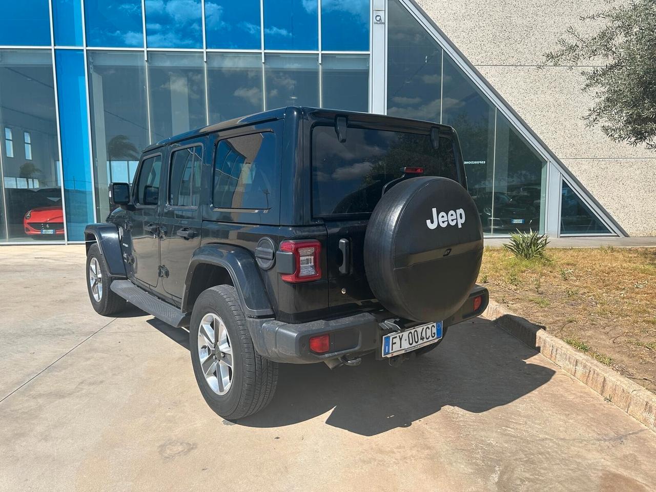 Jeep Wrangler 2.2 Mjt Sahara possibilità noleggio no scoring