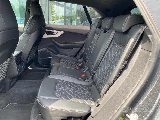 AUDI Q8 50 TDI 286 CV quattro S-line + Matrix +