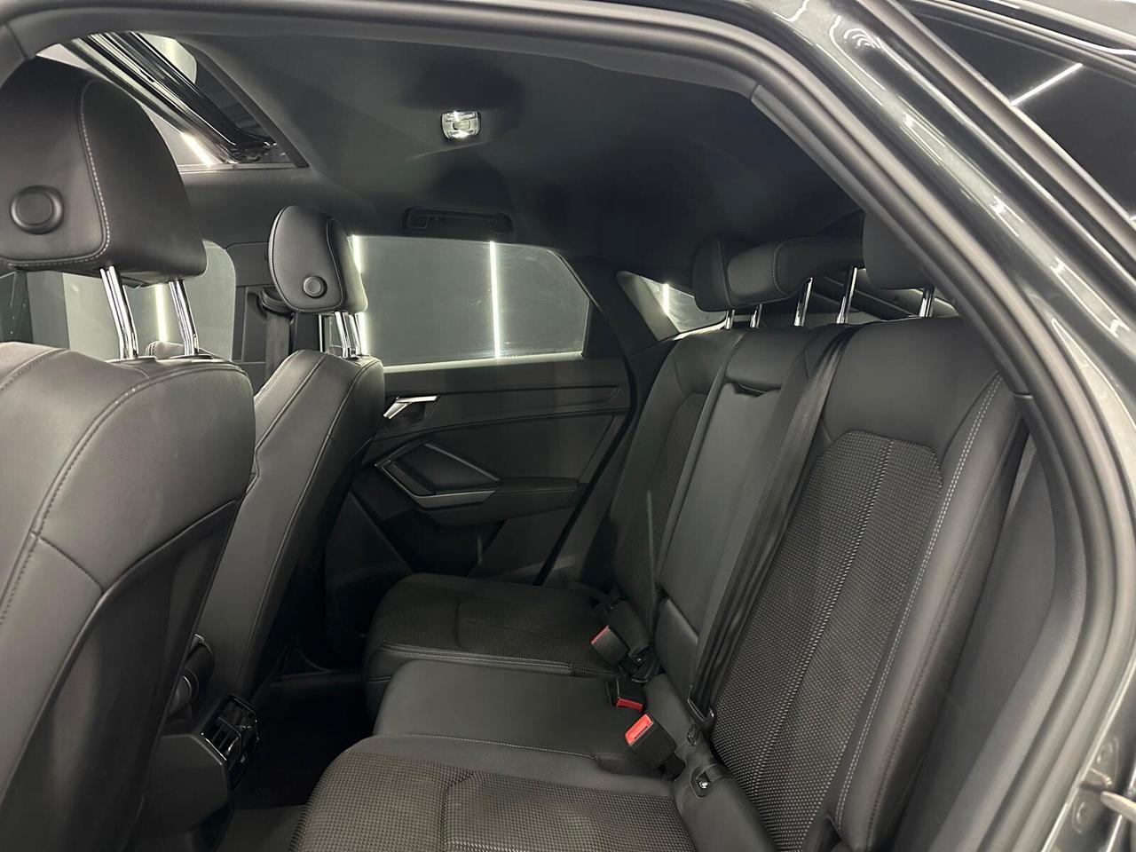 Audi Q3 35 TDI S tronic line edition