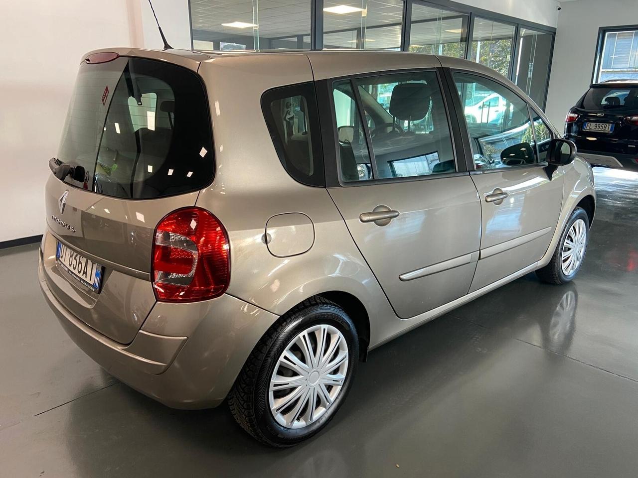 Renault Modus Grand 1.2 16V Expression